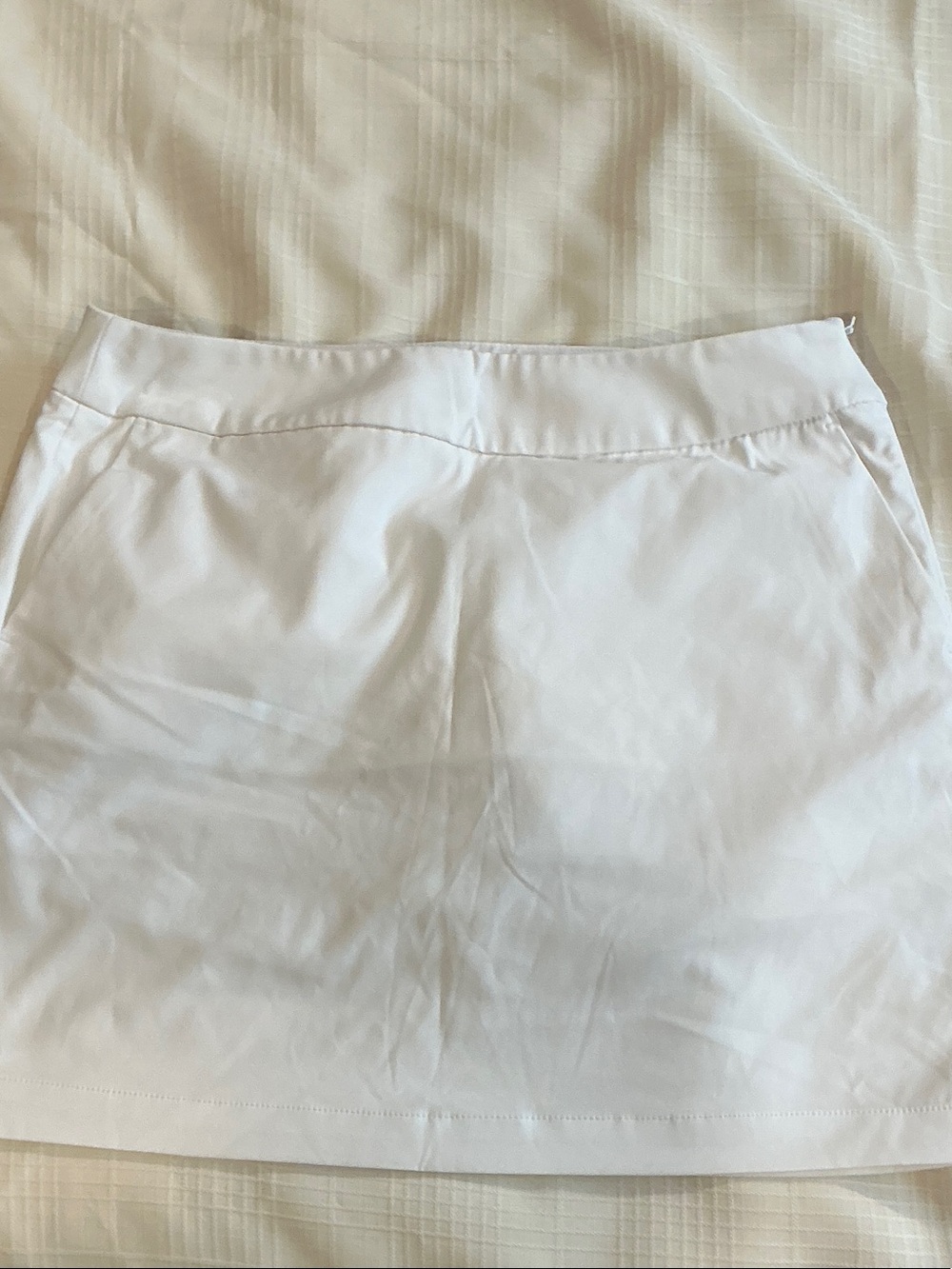Nike White Women’s Athletic Skort